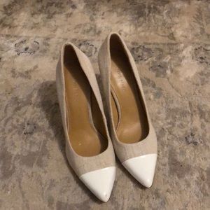 Nine West Tan Heel with White Pointy Toe